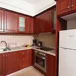 Tsoutsis Apartment