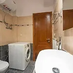 Apartment Tsoutsis *