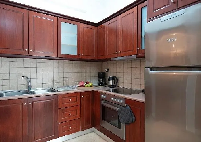 Tsoutsis Apartamento *