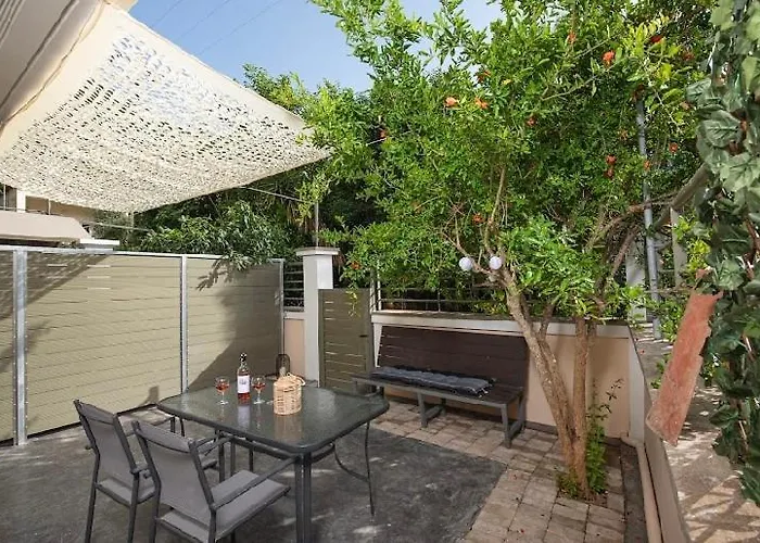 Tsoutsis Apartamento