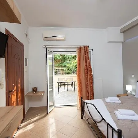 Tsoutsis Apartment Vasiliki (Lefkada)